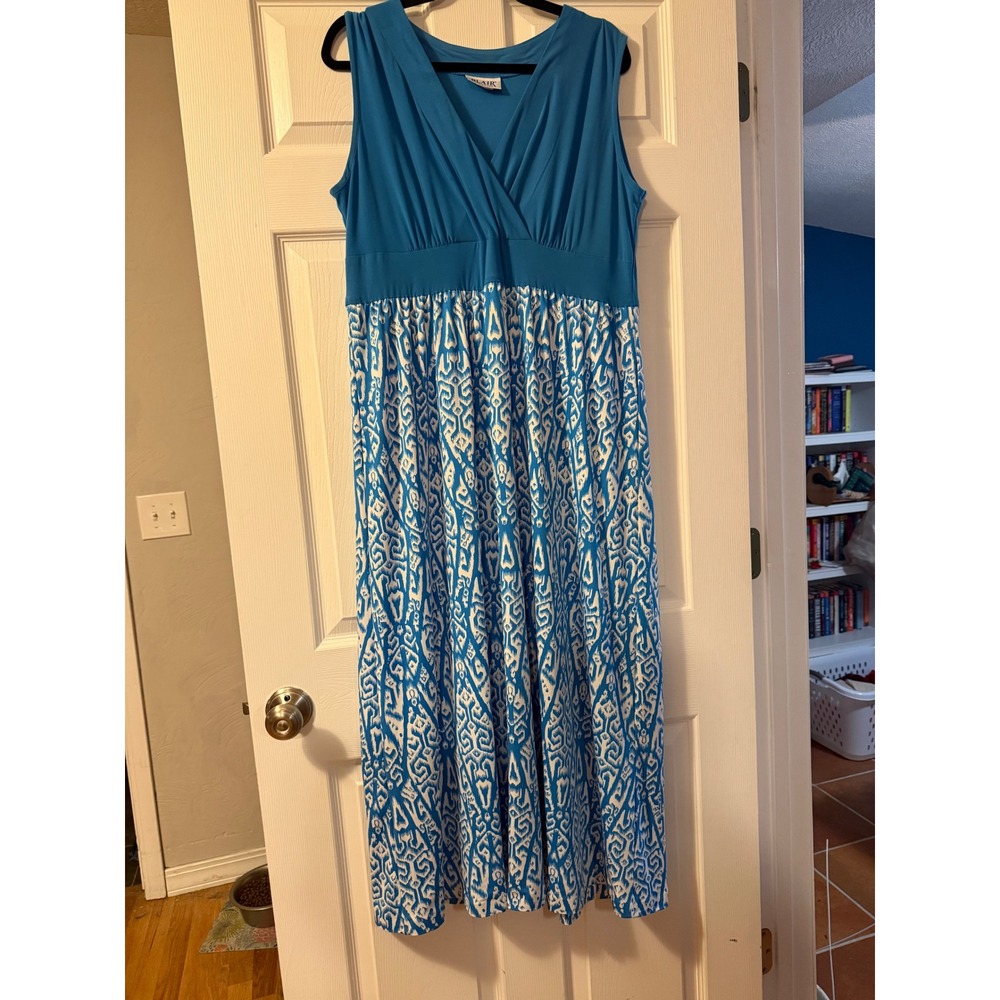 Blair Blue White Ikat Geometric Sleeveless Maxi Dress V-Neck Empire XJMXD3D